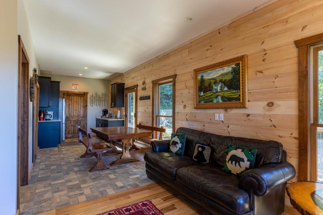 Rested Traveler Blowing Rock Exterior photo