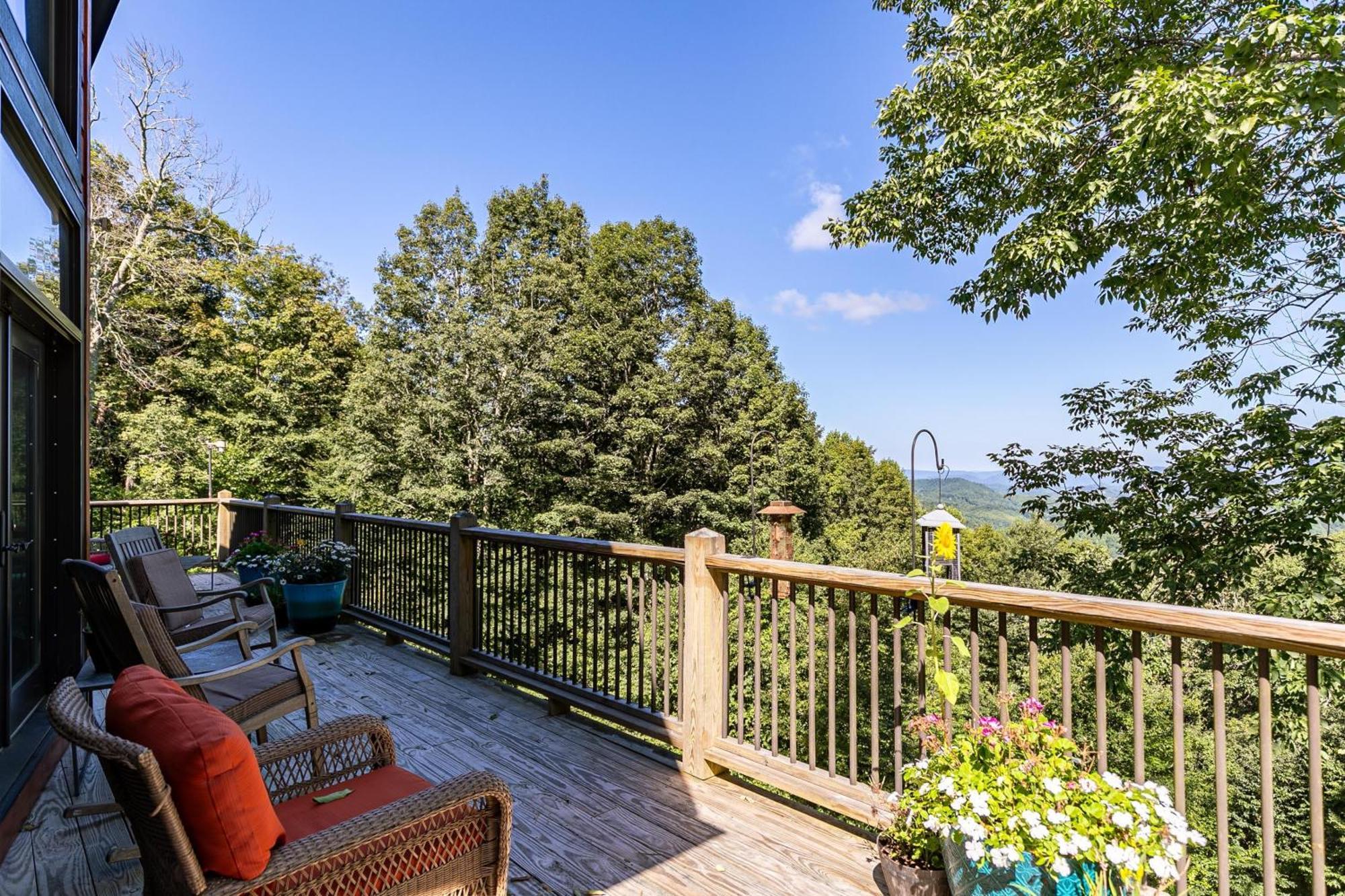 Rested Traveler Blowing Rock Exterior photo